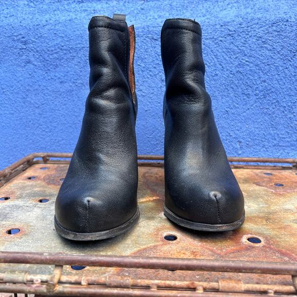 jeffrey campbell black leather block heel ankle bootie - Picture 4 of 11